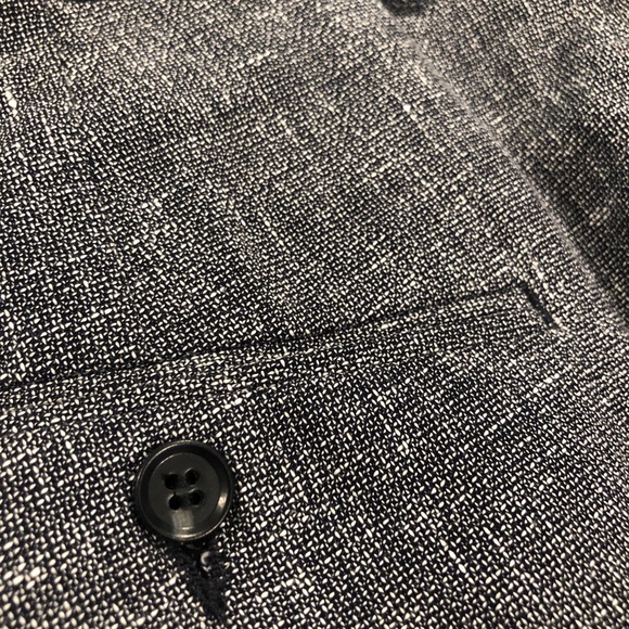 - Slim Fit H&M pant - Picture 4 of 4